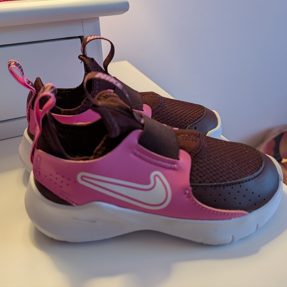 Nike Flex Runner 3 Burgundy And Pink Size 10.5C